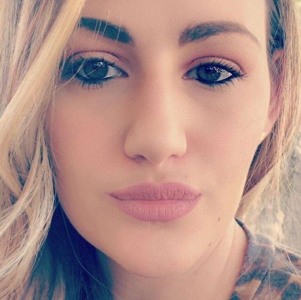 Meet your Posher, Jade